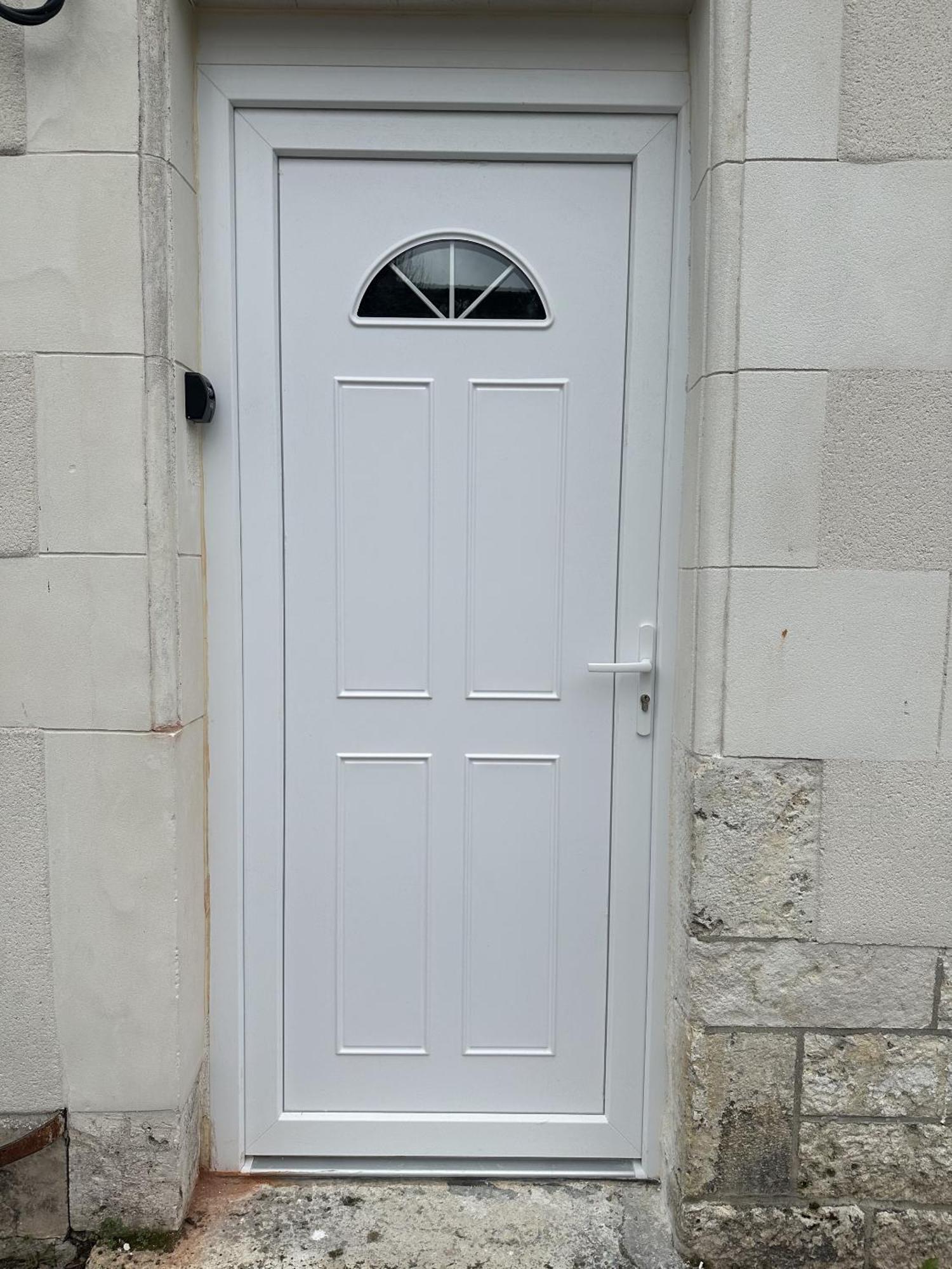 L'Appart Des Platanes Romorantin-Lanthenay Exterior photo